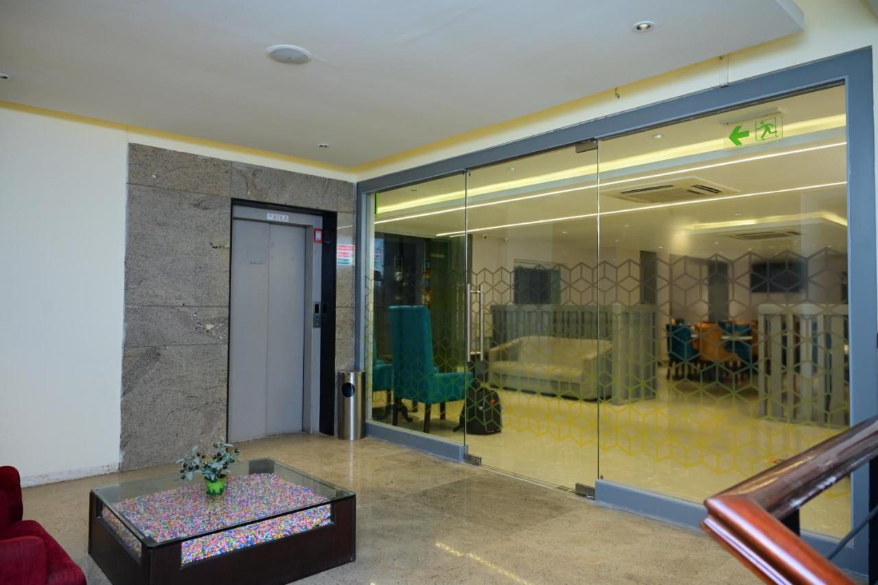 Hotel Sterling Keys By Tgi Bangalore Esterno foto