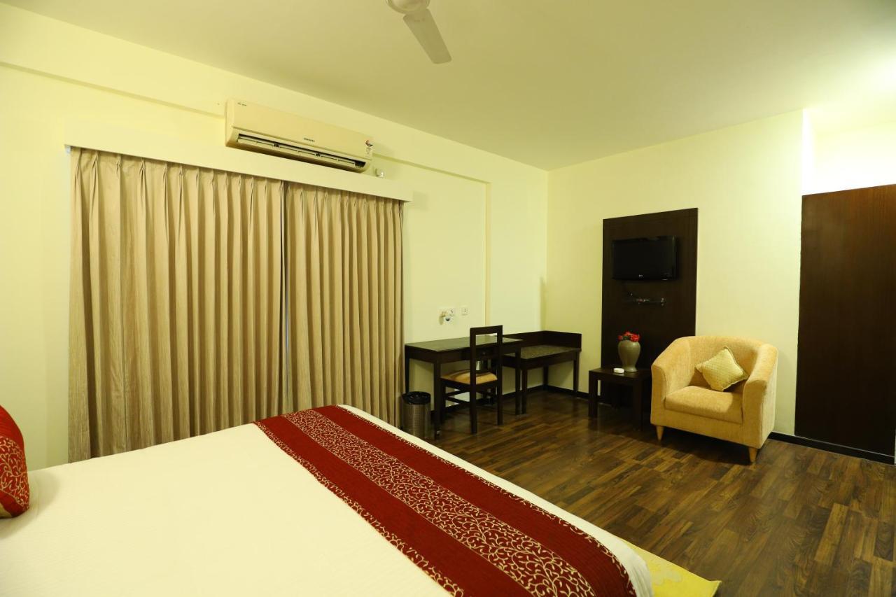 Hotel Sterling Keys By Tgi Bangalore Esterno foto
